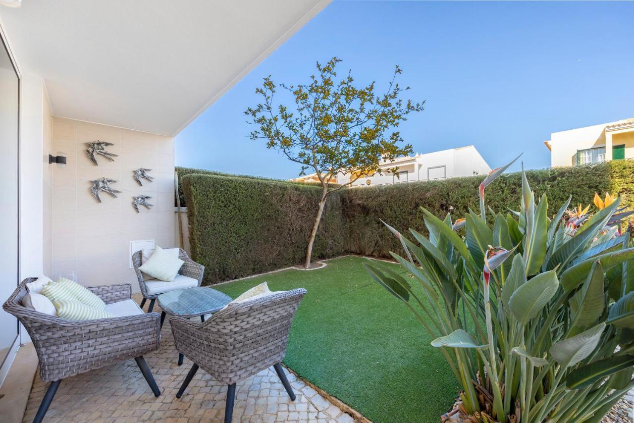 Pool Holiday home Lagos